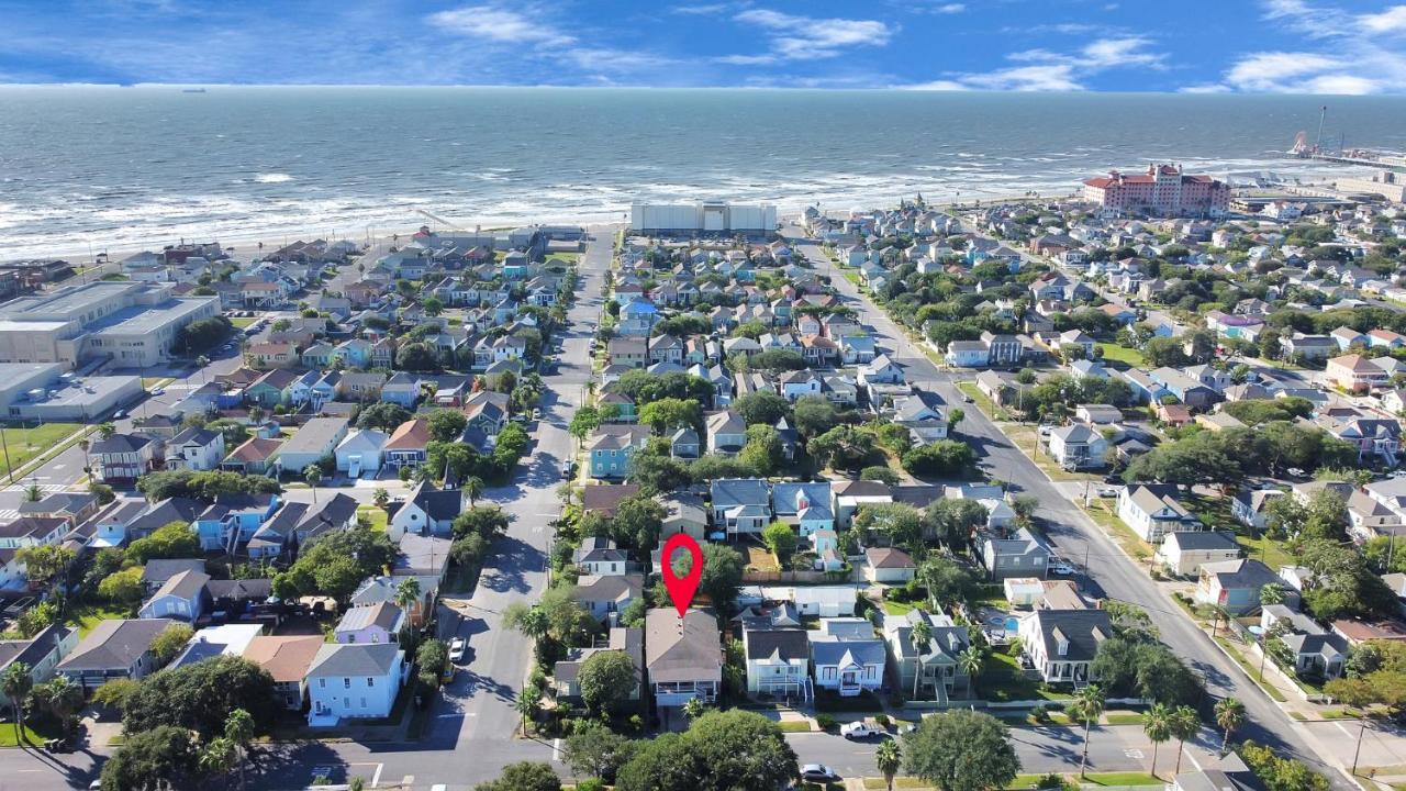 Cozy Historic Galveston House-8 Min Walk To Beach! Екстериор снимка